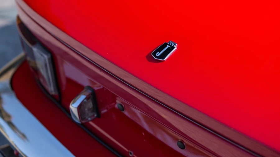 1975 Jensen Interceptor - Image 11 of 12