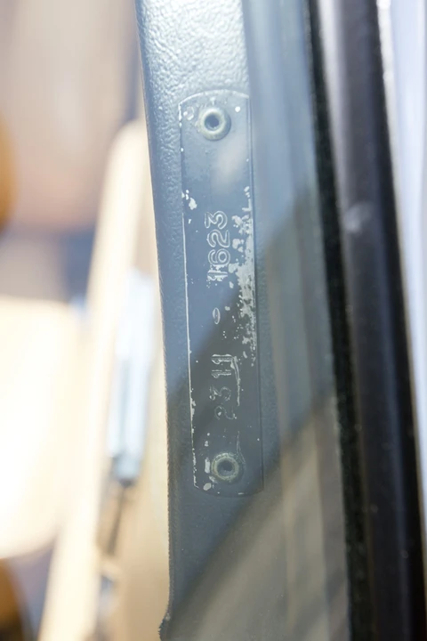 1975 Jensen Interceptor - Image 9 of 29