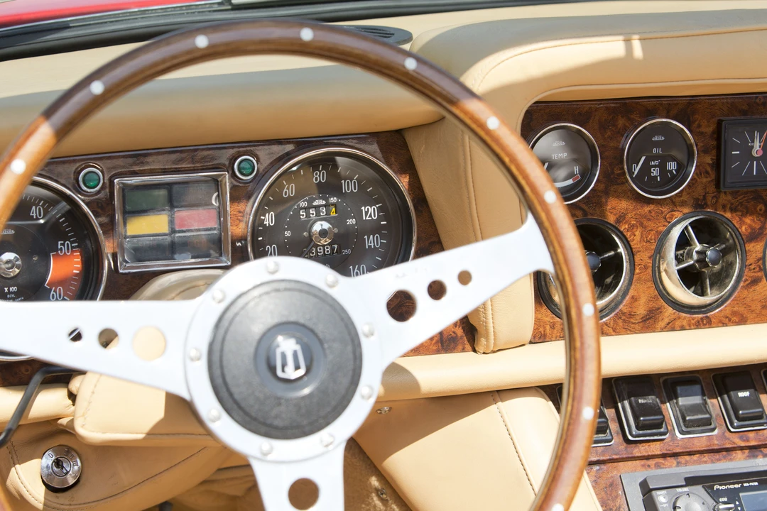 1975 Jensen Interceptor - Image 20 of 29