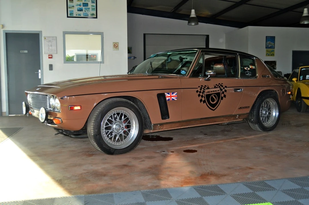 1975 Jensen Interceptor - Image 6 of 30