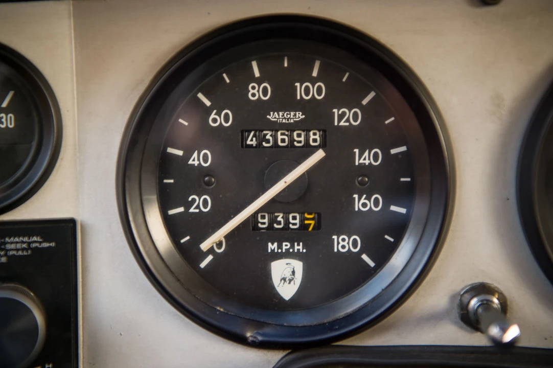 1975 Lamborghini Espada Series III - Image 26 of 31