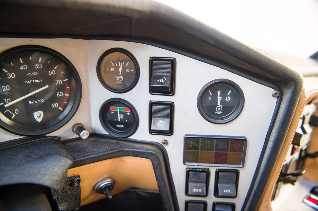 1975 Lamborghini Espada Series III - Image 24 of 31