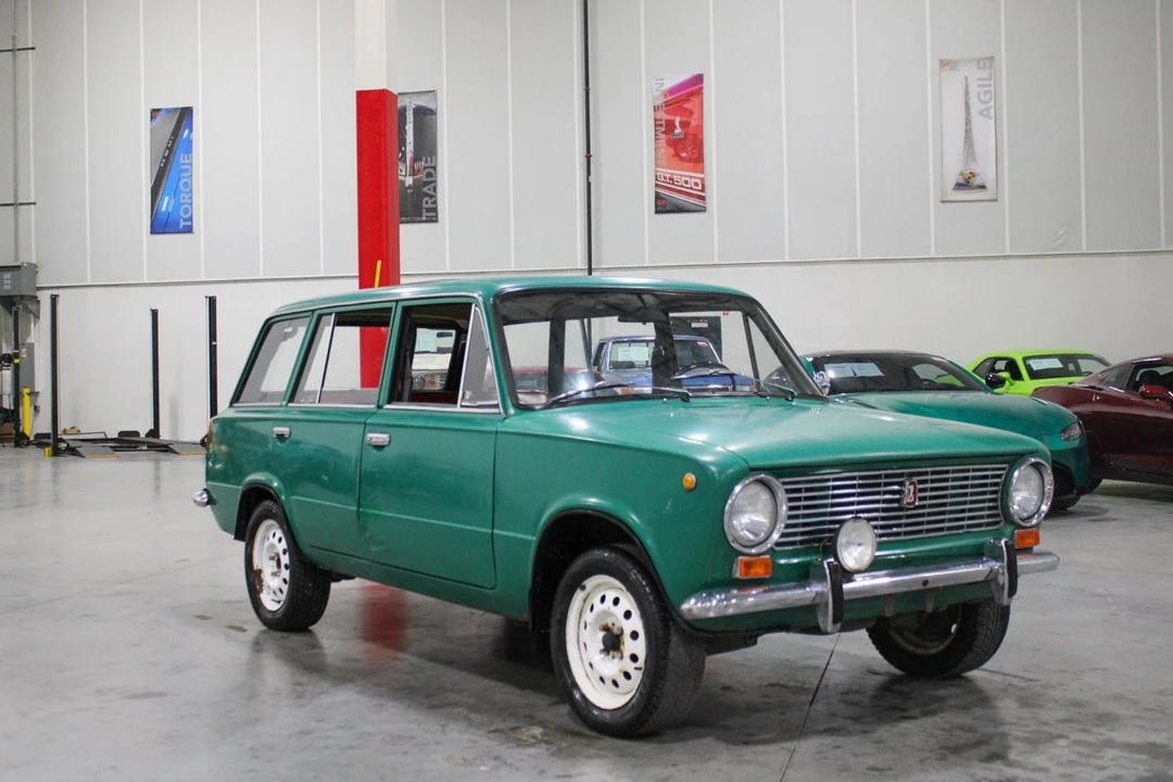 1975 Lada - Image 8 of 12