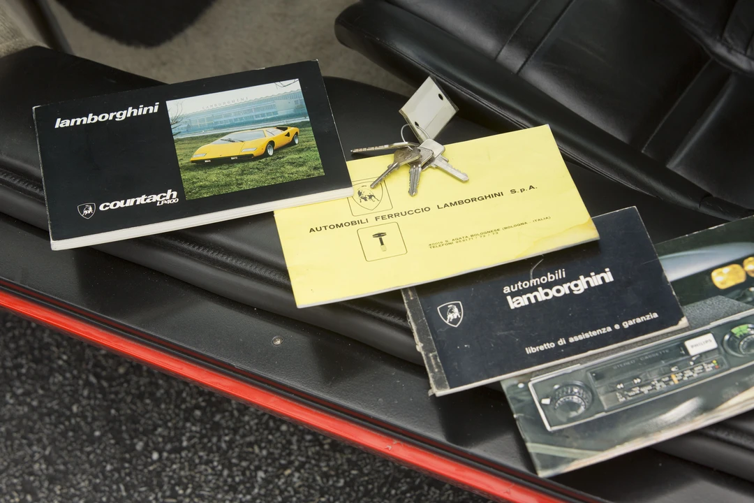 1975 Lamborghini Countach LP400 - Image 18 of 31