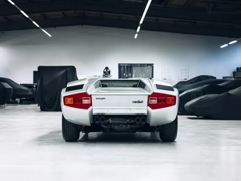 1975 Lamborghini Countach LP400 - Image 9 of 31