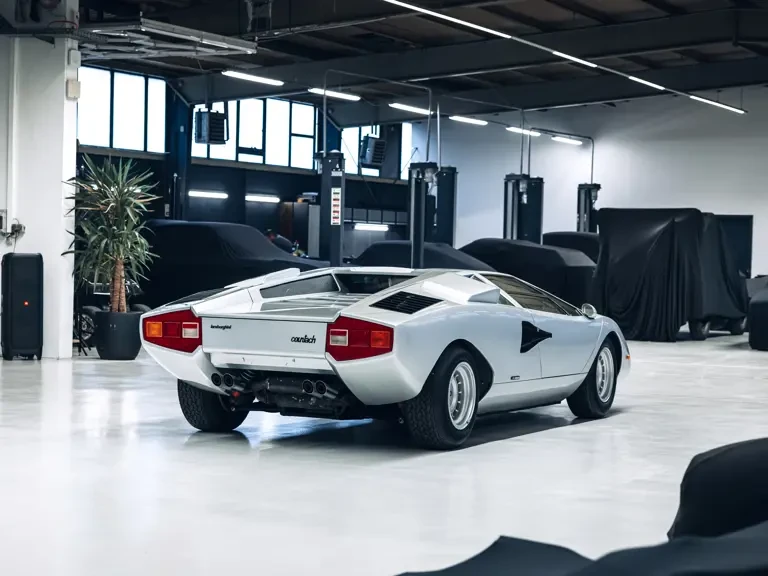 1975 Lamborghini Countach LP400 - Image 3 of 31