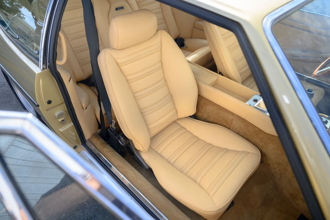 1975 Lamborghini Espada Series III - Image 12 of 31