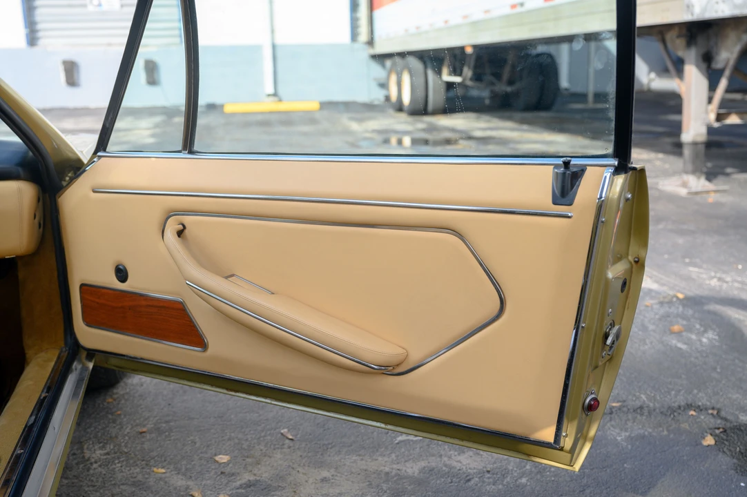 1975 Lamborghini Espada Series III - Image 10 of 31