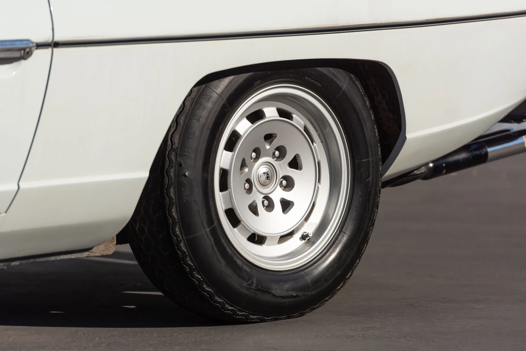 1975 Lamborghini Espada Series III - Image 17 of 31