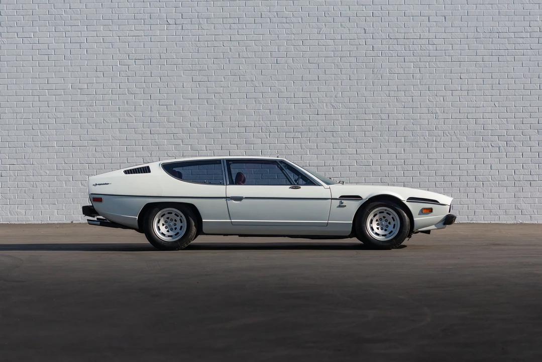 1975 Lamborghini Espada Series III - Image 4 of 31