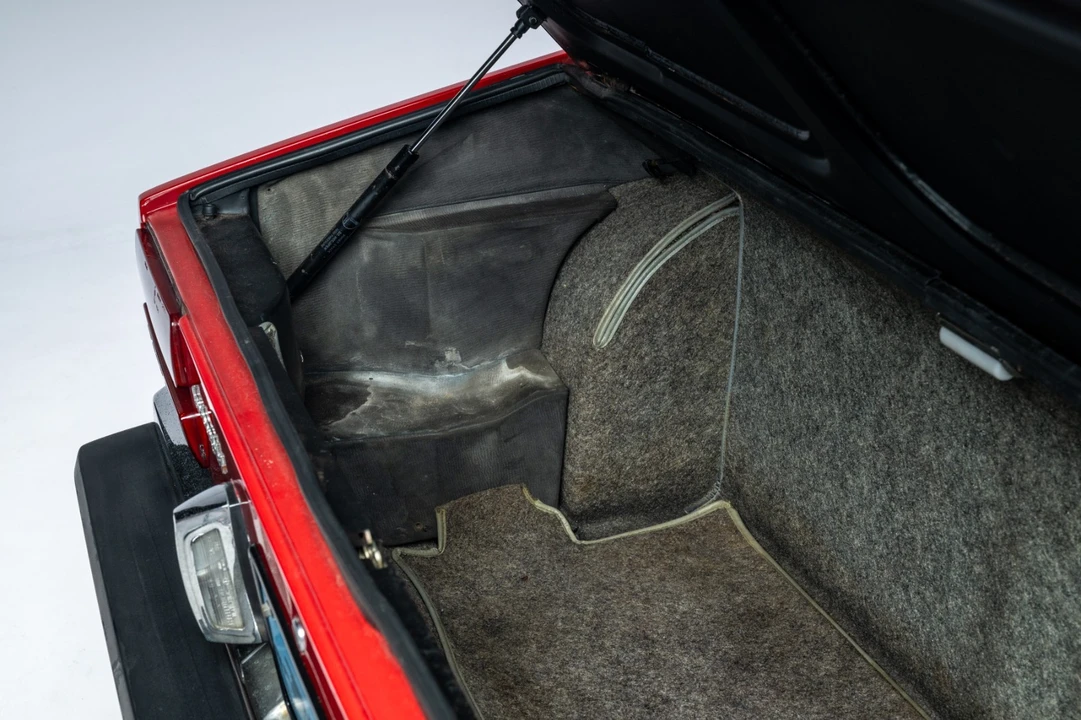 1975 Lamborghini Urraco P111 - Image 16 of 31