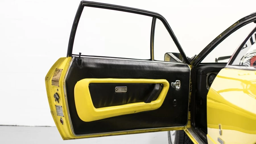 1975 Lamborghini Urraco P111 - Image 6 of 12