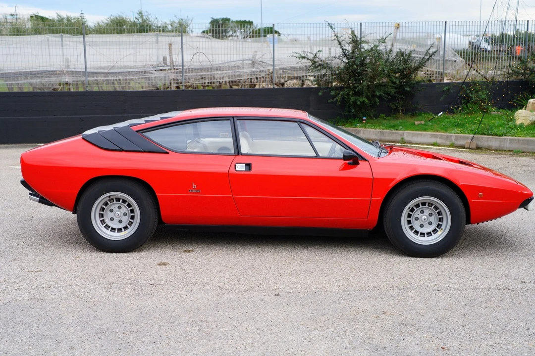 1975 Lamborghini Urraco P250 - Image 3 of 30
