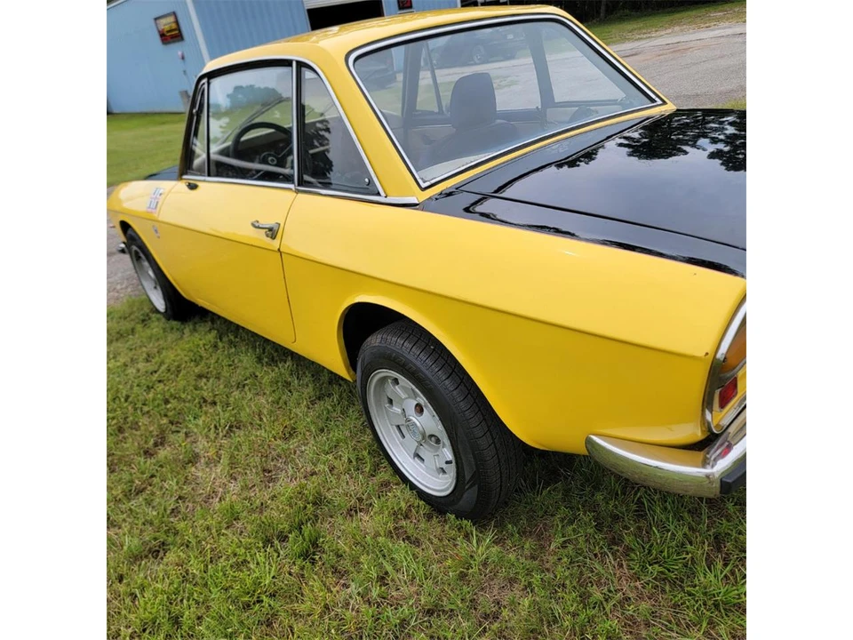 1975 Lancia Fulvia - Image 9 of 31
