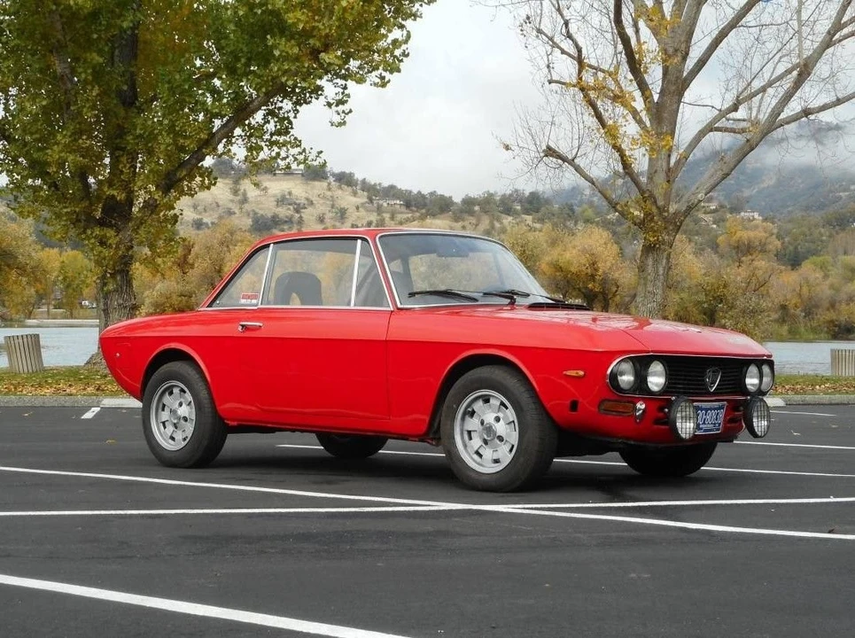 1975 Lancia Fulvia - Image 3 of 21