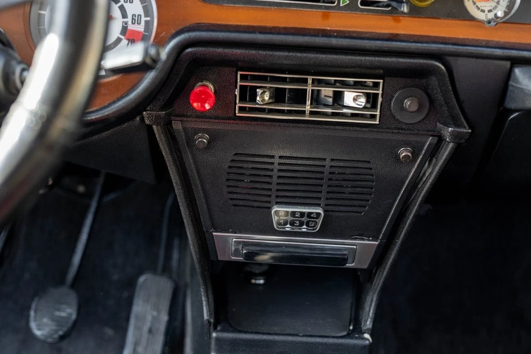1975 Lancia Fulvia - Image 28 of 30