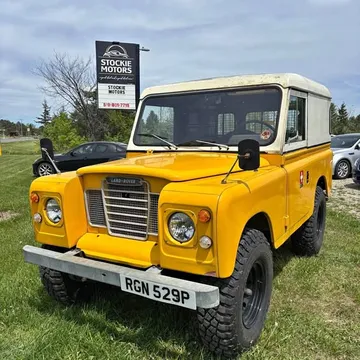 1975 Land Rover Series III 88