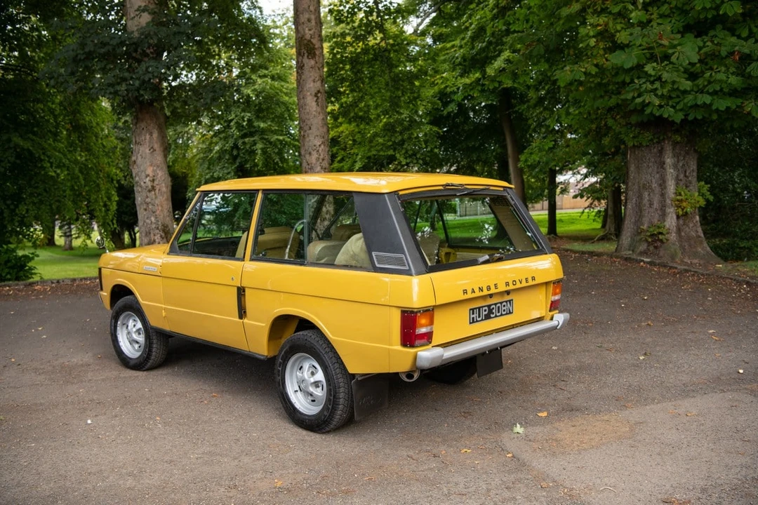 1975 Land Rover Range Rover Classic - Image 9 of 30