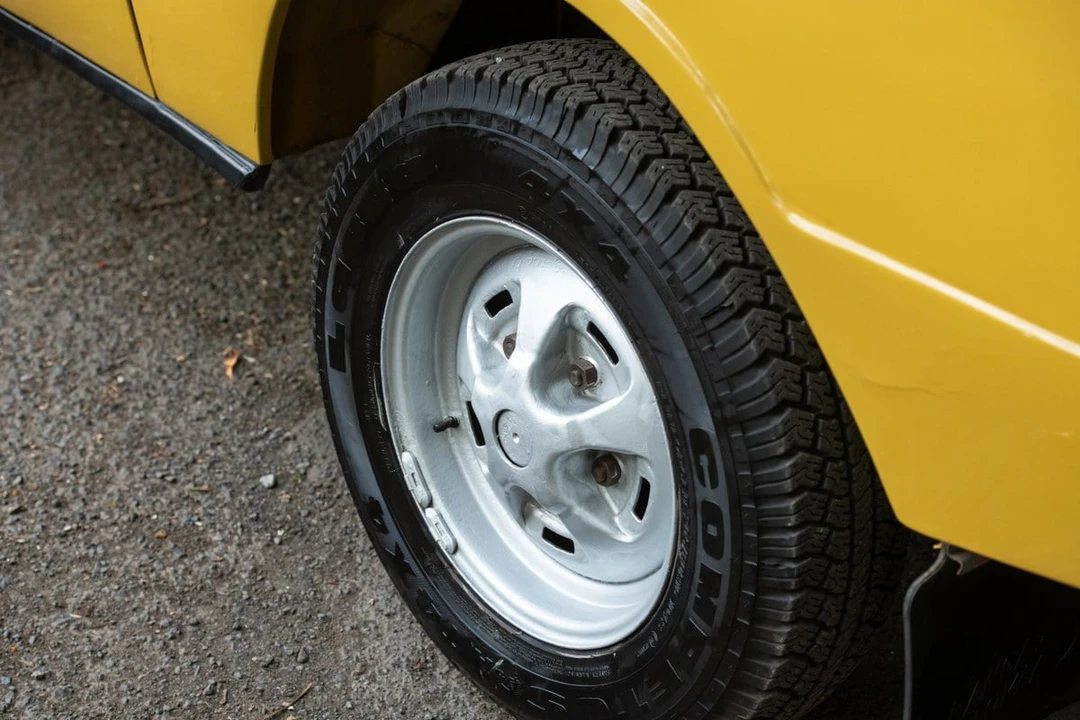 1975 Land Rover Range Rover Classic - Image 18 of 30