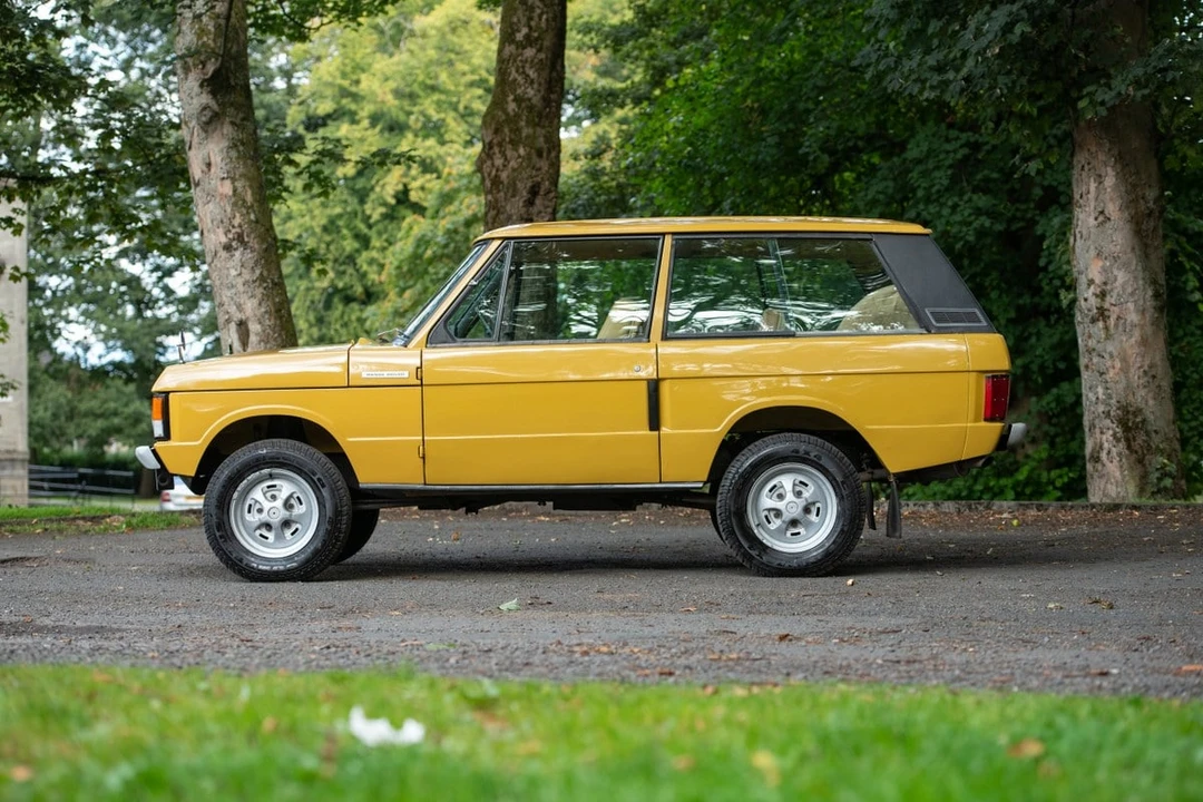 1975 Land Rover Range Rover Classic - Image 6 of 30
