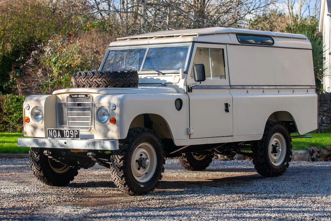 1975 Land Rover Series III 109 - Image 6 of 30