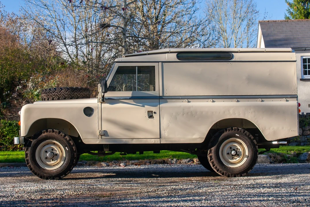 1975 Land Rover Series III 109 - Image 7 of 30
