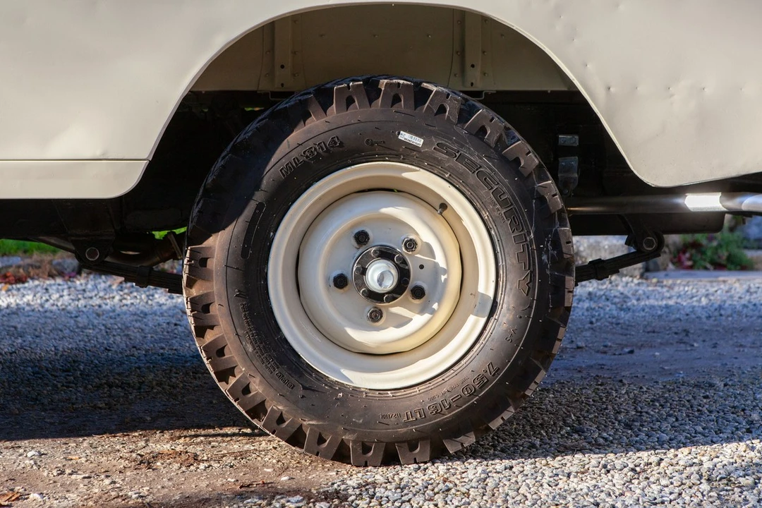 1975 Land Rover Series III 109 - Image 13 of 30