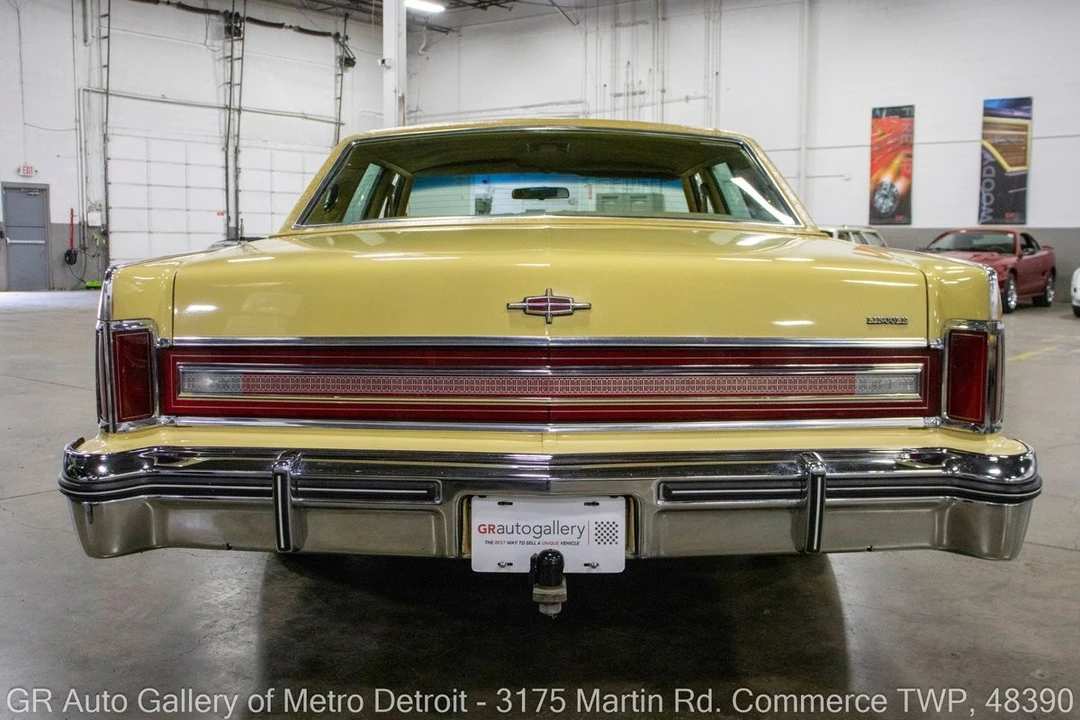 1975 Lincoln Continental 5th Gen - Image 6 of 31