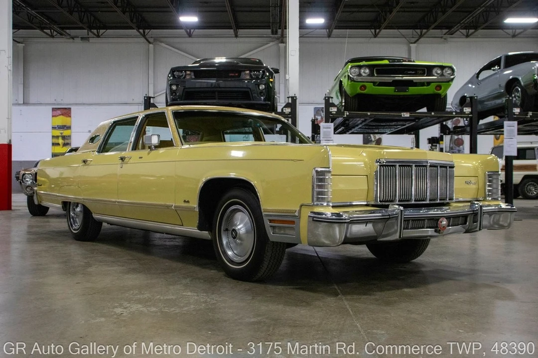 1975 Lincoln Continental 5th Gen - Image 10 of 31