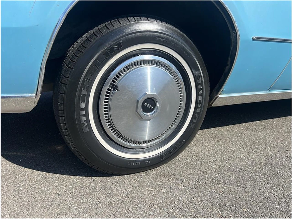 1975 Lincoln Continental 5th Gen - Image 8 of 22