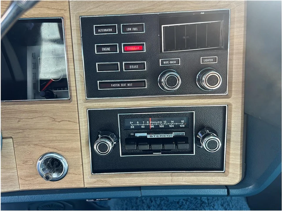 1975 Lincoln Continental 5th Gen - Image 17 of 22