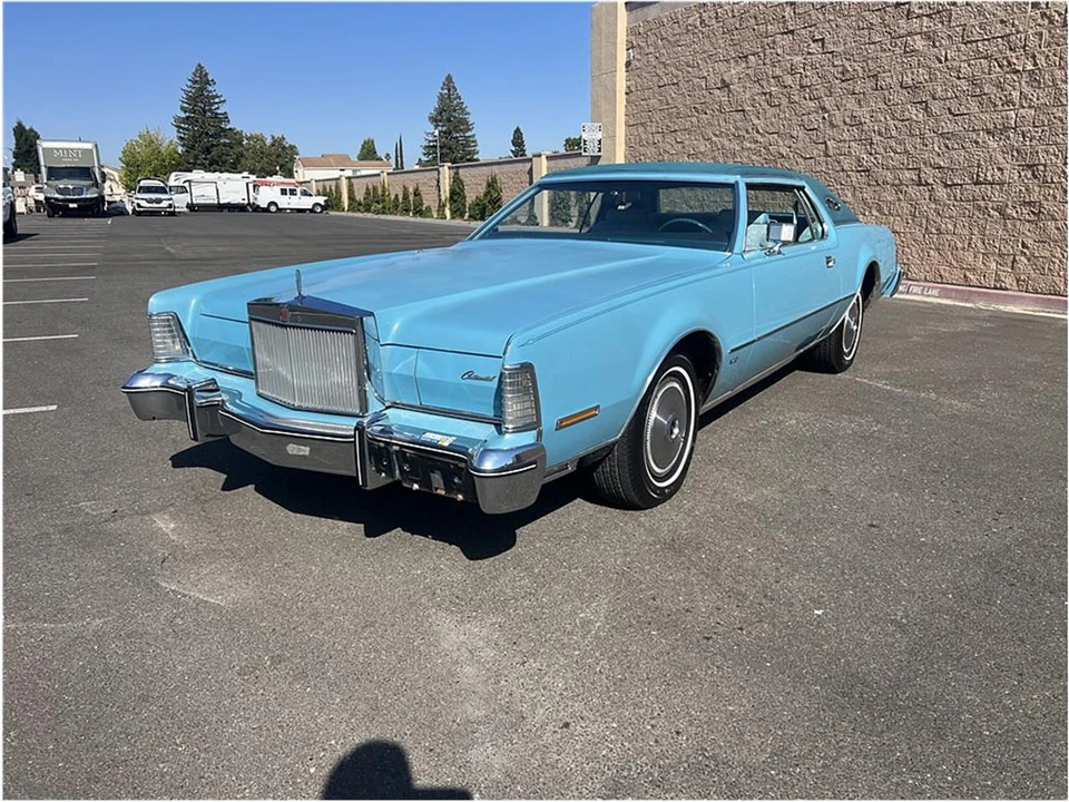 1975 Lincoln Continental 5th Gen - Image 3 of 22