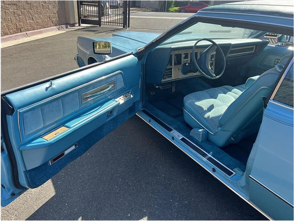 1975 Lincoln Continental 5th Gen - Image 9 of 22