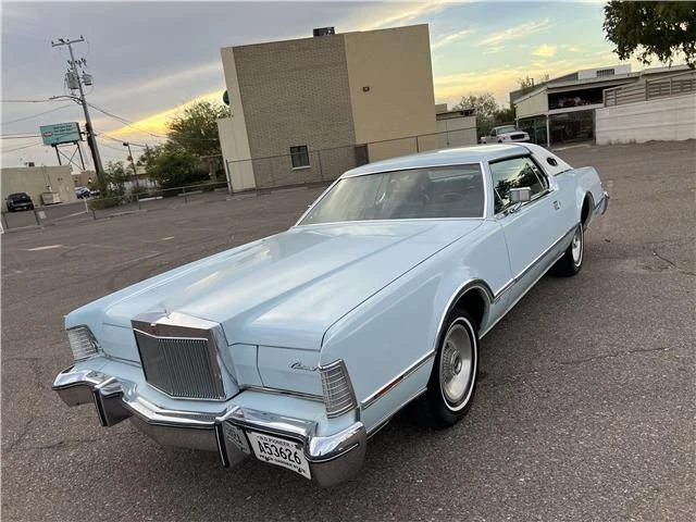 1975 Lincoln Continental 5th Gen - Image 16 of 31