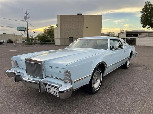 1975 Lincoln Continental 5th Gen - Image 2 of 31