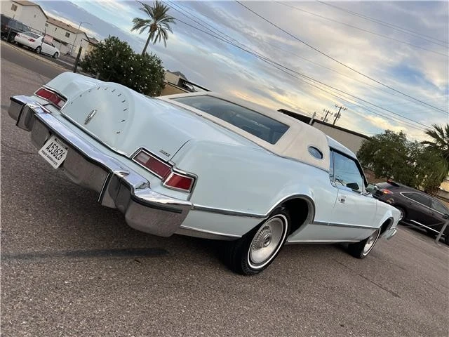 1975 Lincoln Continental 5th Gen - Image 24 of 31