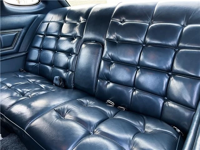 1975 Lincoln Continental 5th Gen - Image 11 of 31