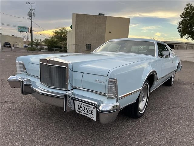 1975 Lincoln Continental 5th Gen - Image 16 of 31