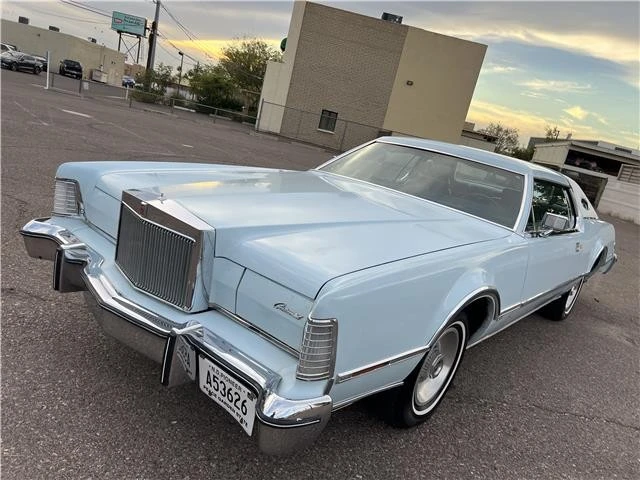 1975 Lincoln Continental 5th Gen - Image 15 of 31