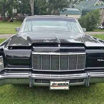1975 Lincoln Continental 2-Door