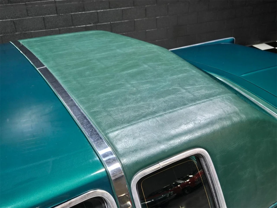1975 Lincoln Continental 5th Gen - Image 22 of 31