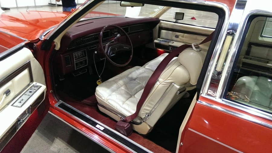 1975 Lincoln Continental 5th Gen - Image 2 of 2