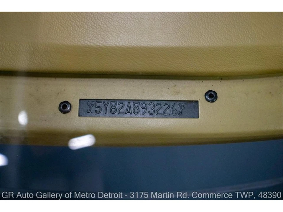 1975 Lincoln Continental 5th Gen - Image 16 of 31
