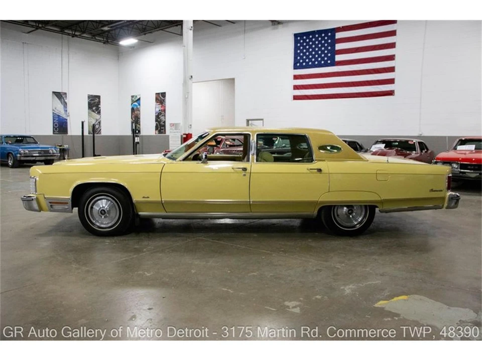 1975 Lincoln Continental 5th Gen - Image 3 of 31