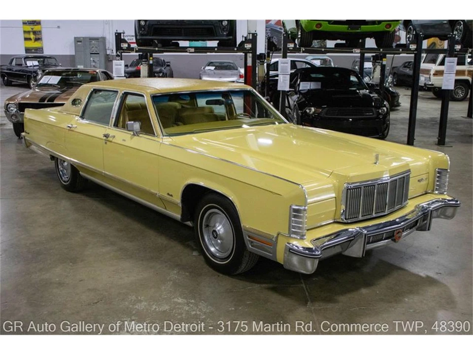 1975 Lincoln Continental 5th Gen - Image 9 of 31