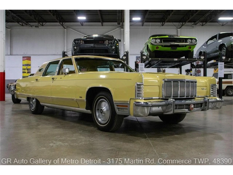 1975 Lincoln Continental 5th Gen - Image 10 of 31