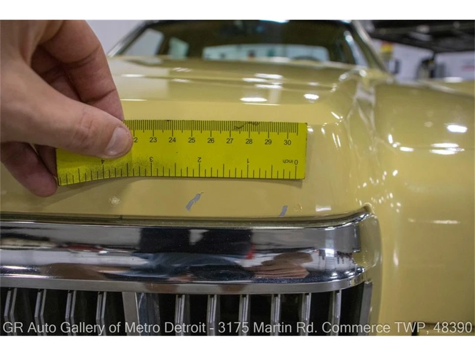 1975 Lincoln Continental 5th Gen - Image 24 of 31
