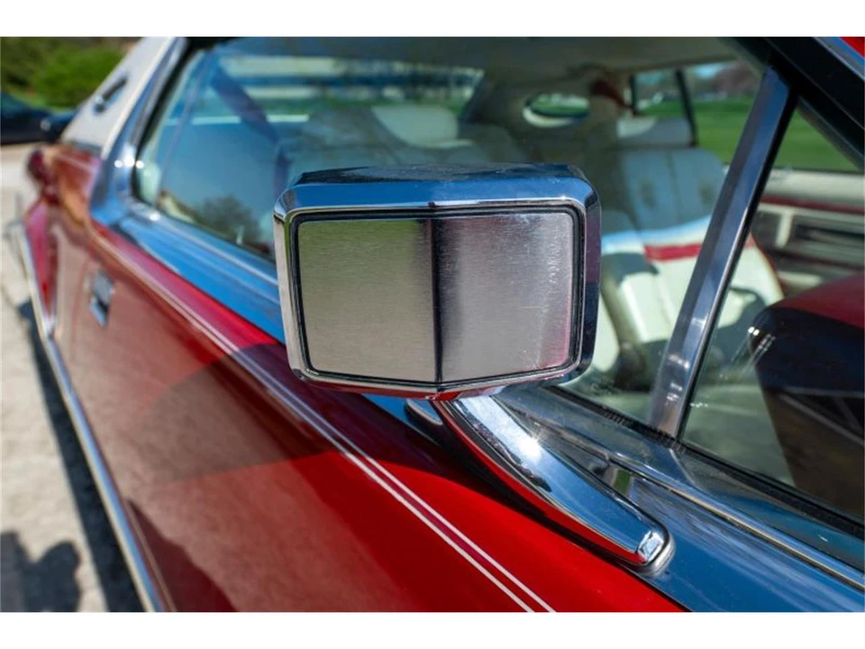 1975 Lincoln Continental 5th Gen - Image 19 of 31
