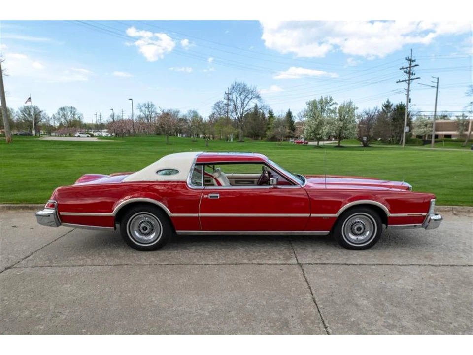 1975 Lincoln Continental 5th Gen - Image 6 of 31