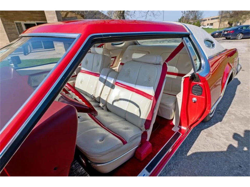 1975 Lincoln Continental 5th Gen - Image 20 of 31